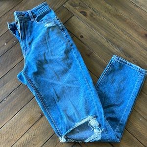 AE Boyfriend Jean